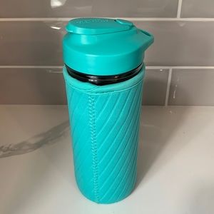 New Masontops Mason Jar Hydration glass water bottle from FabFitFun